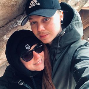 Meet your Posher, Tom